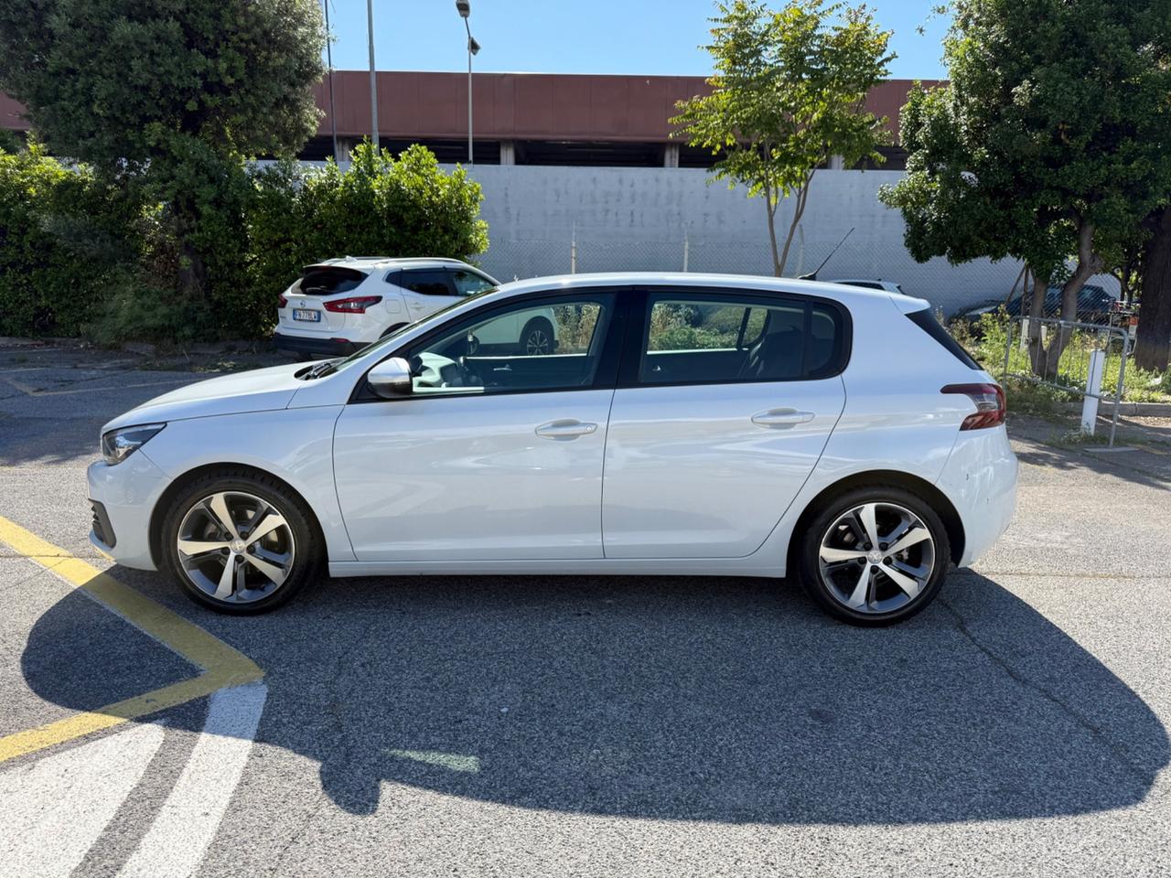 Peugeot 308 BlueHDi 130 S&S Active