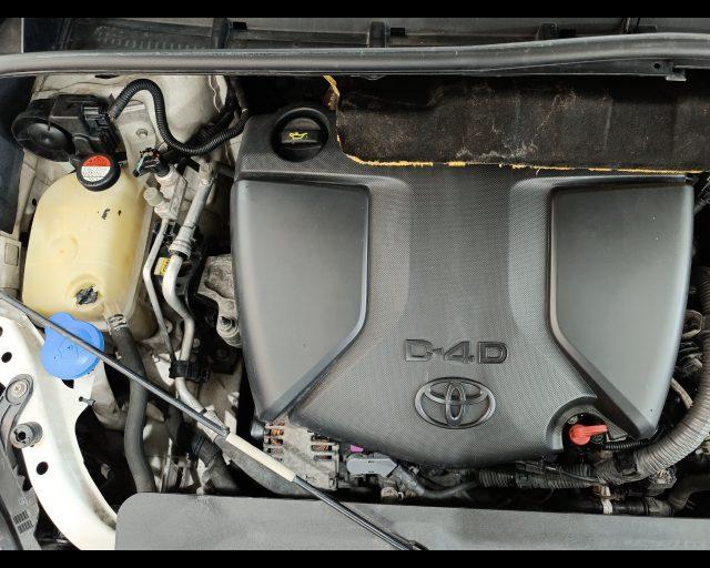 TOYOTA Verso 1.6 D-4D Style