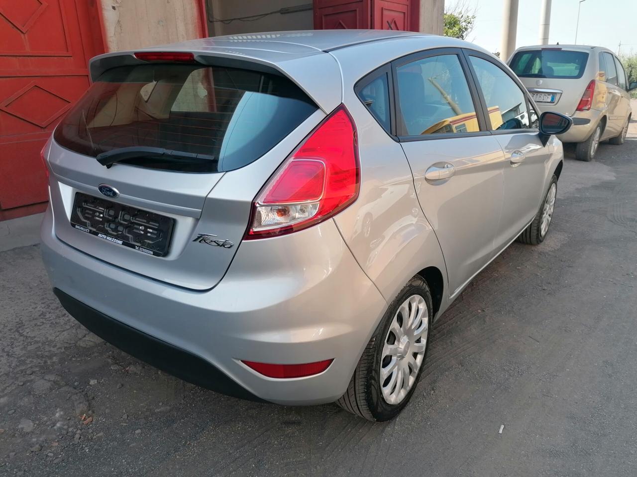 Ford Fiesta 1.5 TDCi 75CV 5 porte