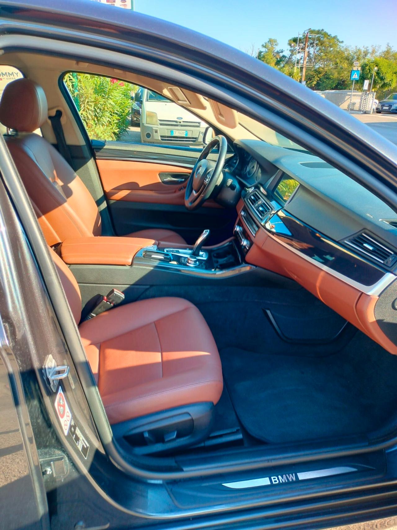 Bmw 525 525d xDrive Touring Business aut.