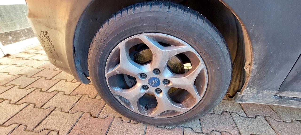 C-MAX 1,6 DIESEL 110 CV GOMME NUOVE SENSORI FARI A LED MOTORE PERFETTO REVISIONE 2027