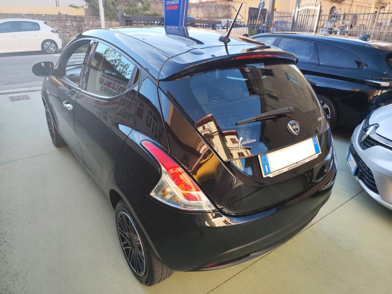 Lancia Ypsilon 1.0 Silver -12/2022