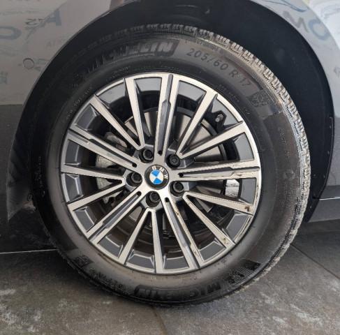 BMW Serie 2 220i mhev 48V Luxury auto
