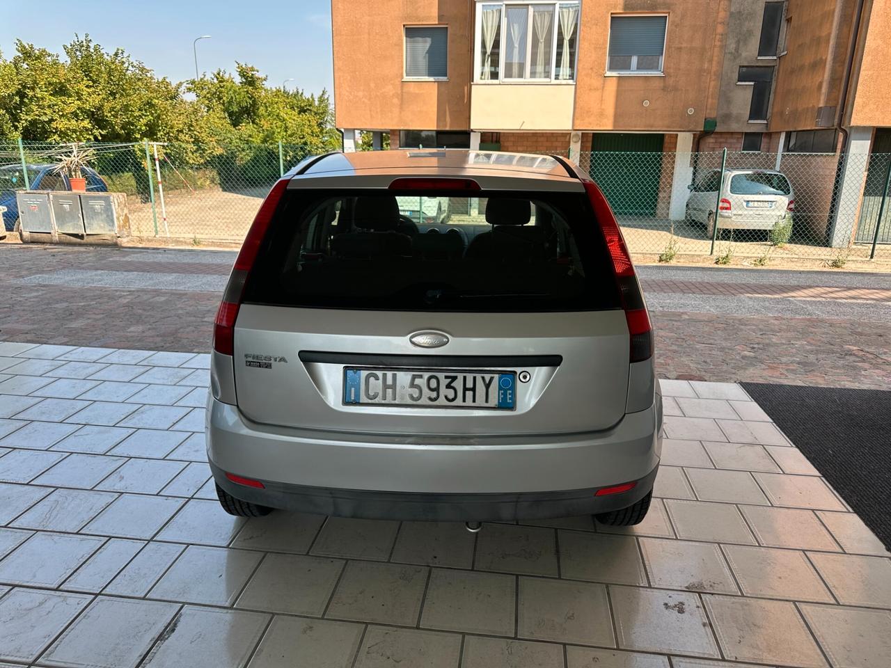 Ford Fiesta 1.2 Neopatentati (12 RATE)