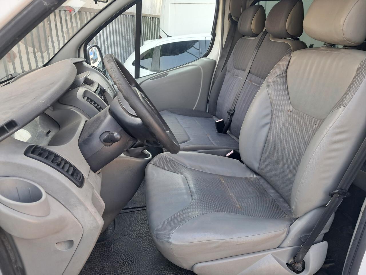 OPEL VIVARO 9 POSTI