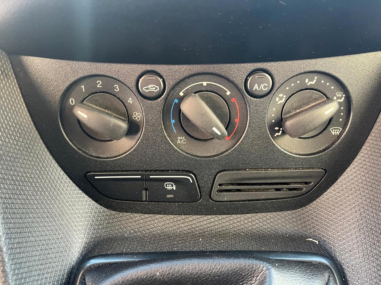 Ford Transit 1.6 TDCi 100CV Maxi