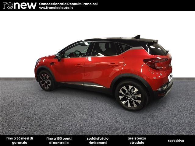 RENAULT Captur TCE 90 TECHNO