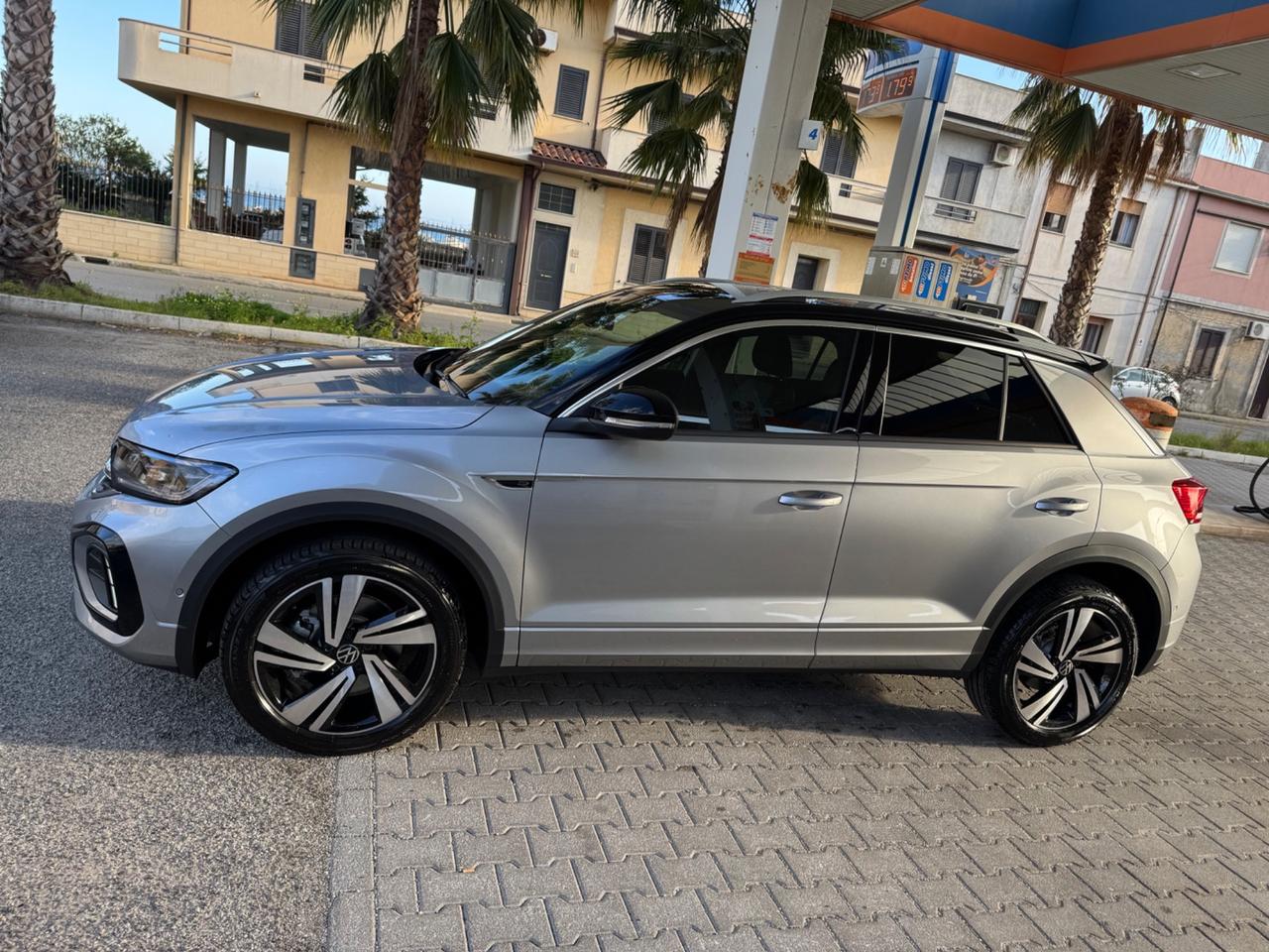 Volkswagen T-Roc 2.0 TDI SCR 150 CV DSG R-Line