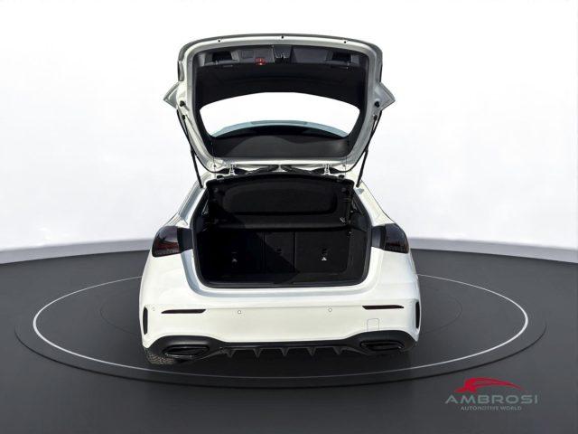 MERCEDES-BENZ A 220 220 d Automatic Premium