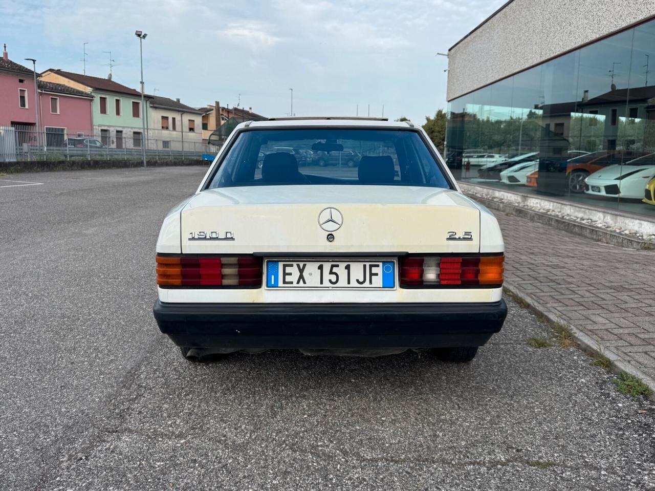 Mercedes 190D 2.5 asi