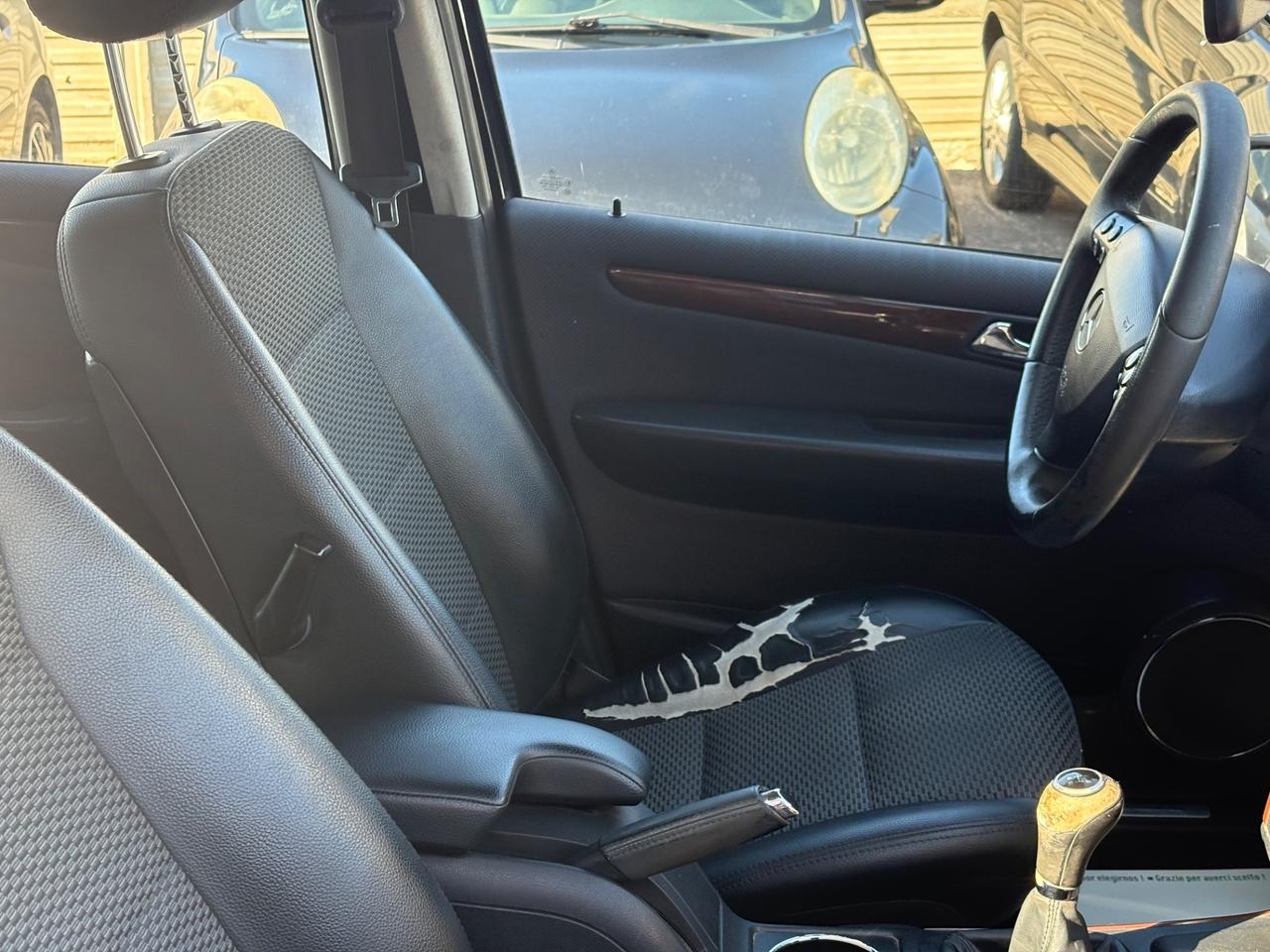 Mercedes-benz A 170 BlueEFFICIENCY Avantgarde