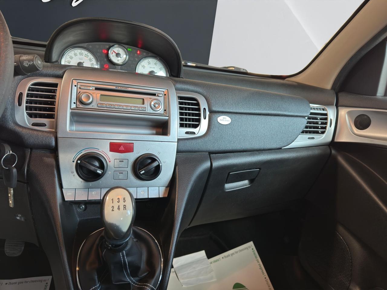 Lancia Ypsilon 1.2 69CV DIVA