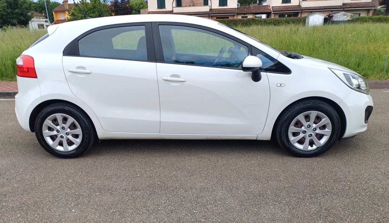 Kia Rio 1.2 CVVT 5p. EX