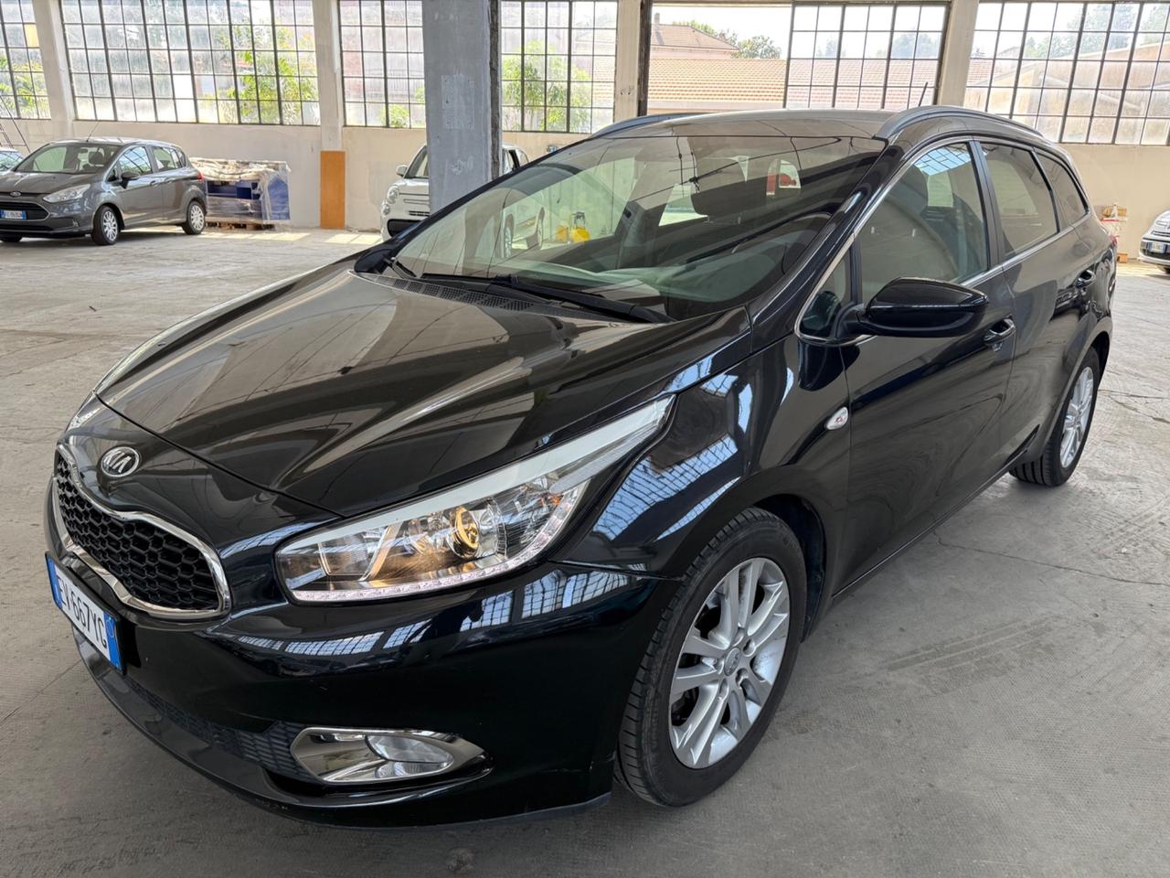 Kia Ceed cee'd 1.6 CRDi 110 CV SUPER PREZZO!!!
