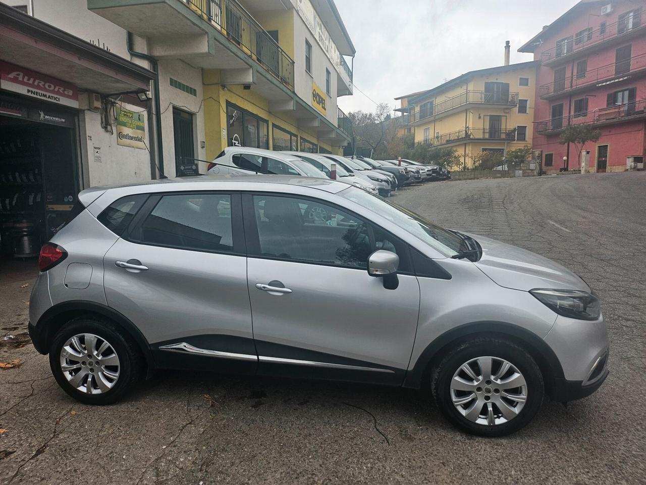 Renault Captur 0.9 TCe 12V 90 CV Start&Stop Live