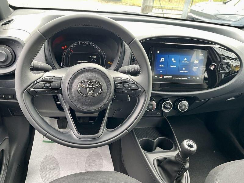 Toyota Aygo X 1.0 Active 72cv - KM0