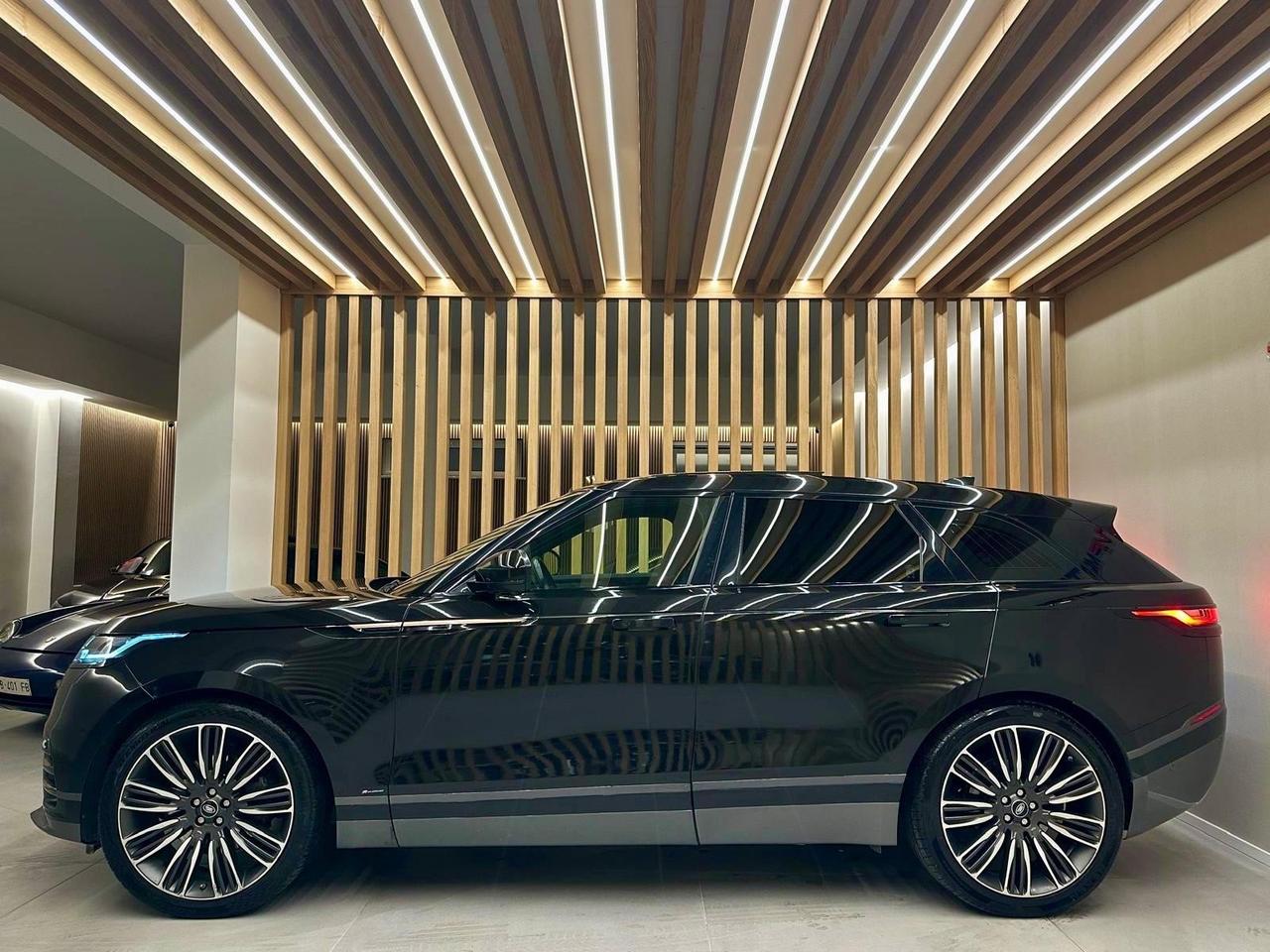 Land Rover Range Rover Velar 3.0 300CV R-DYNAMIC MY2020 ONLY FOR EXPORT