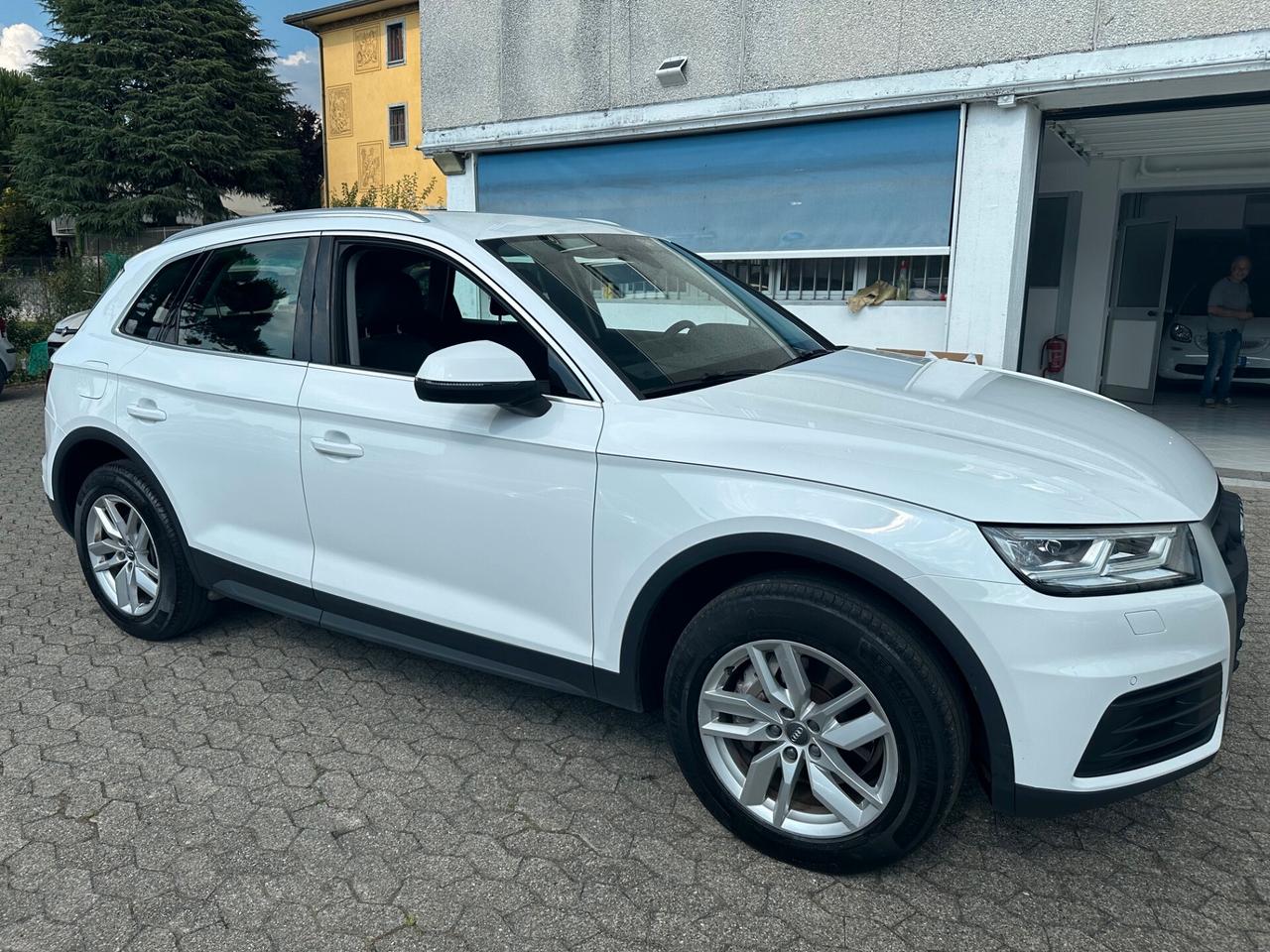 Audi Q5 2.0 TDI 190 CV quattro S tronic Business*EURO6B*NAV