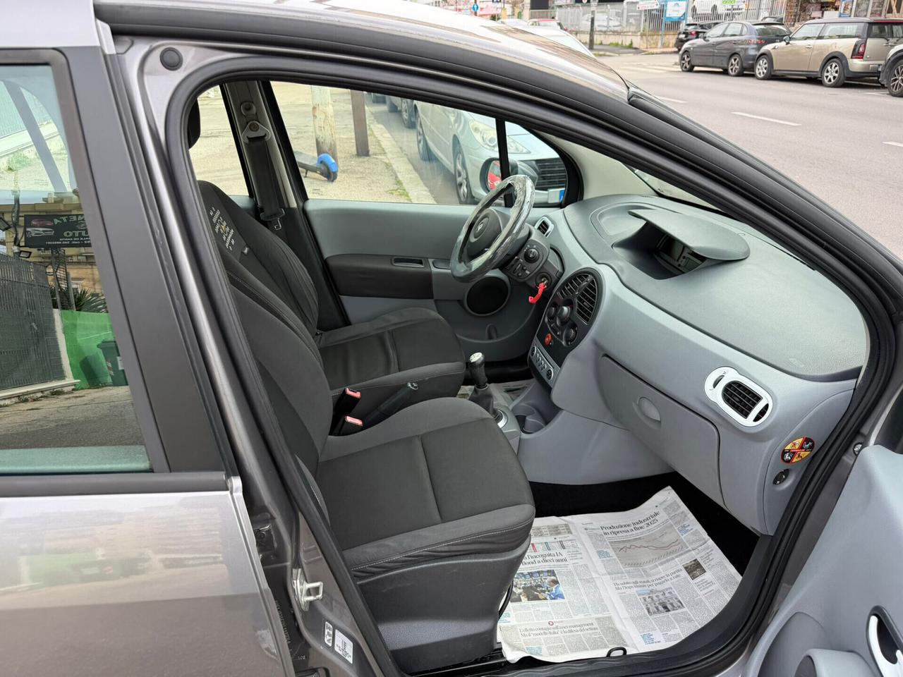 Renault Modus Grand 1.5 DIESEL - Anno 2011 - NEOPATENTATO