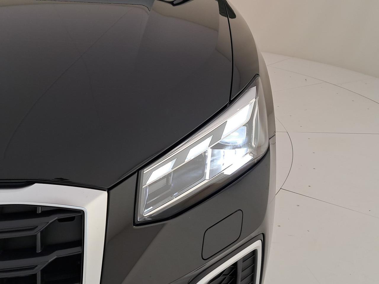 Audi Q2 35 2.0 tdi s line edition s-tronic