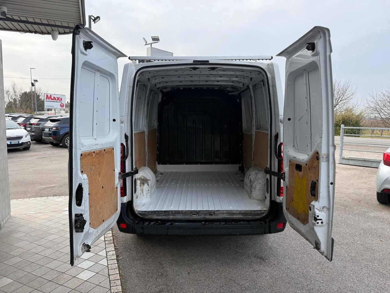 Renault Master T28 2.3 Diesel Neopatentati