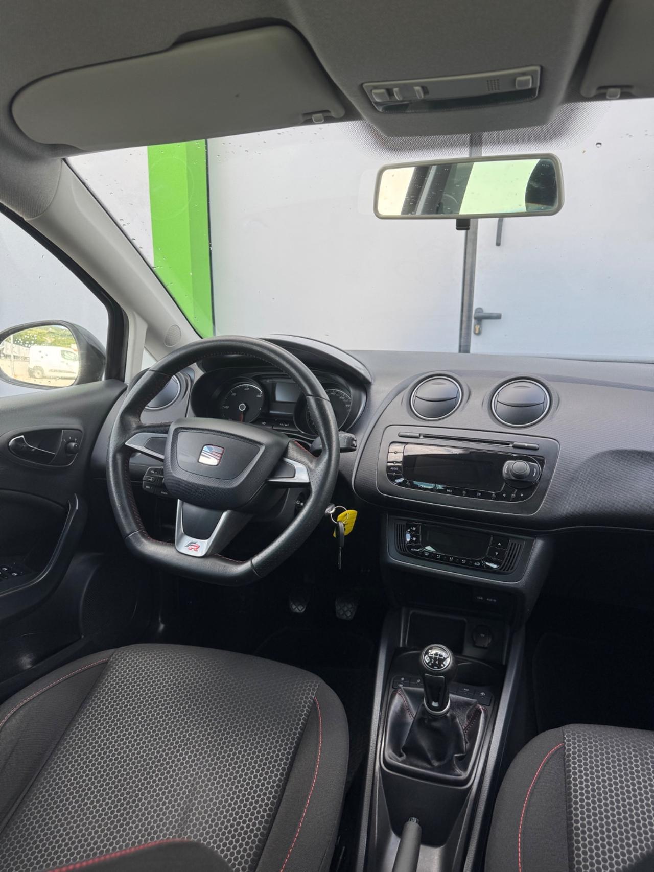 Seat Ibiza FR 1.6 TDI 105 CV ADATTA A NEOPATENTATI