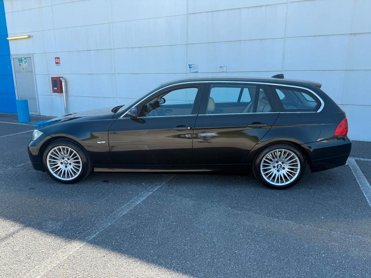 BMW 325 3.0 D M-SPORT 2008 12 MESI DI GARNZIA