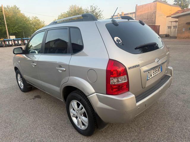 HYUNDAI Tucson 2.0 CVVT 16V BlueDrive BENZINA/GPL Dynamic