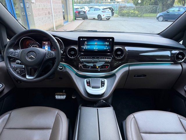 MERCEDES-BENZ V 300 D PREMIUM 4 MATIC 239CV 7 POSTI TETTO PANORAMA