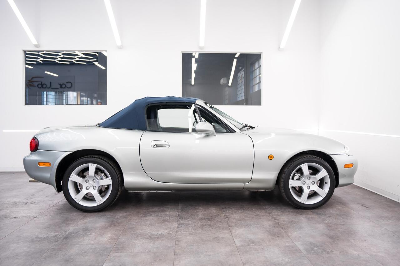 Mazda MX-5 1.8i 16V SILVER BLUES