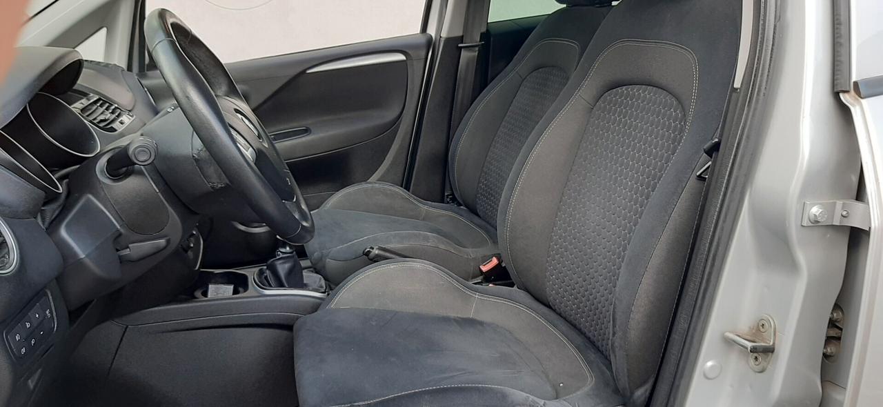 Fiat Punto LOUNGE