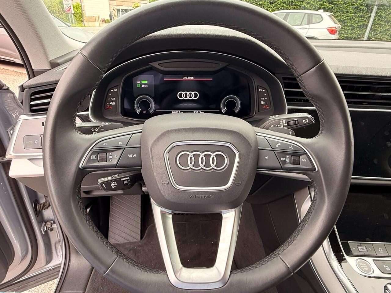 Audi Q7 55 TFSI quattro tiptronic Business