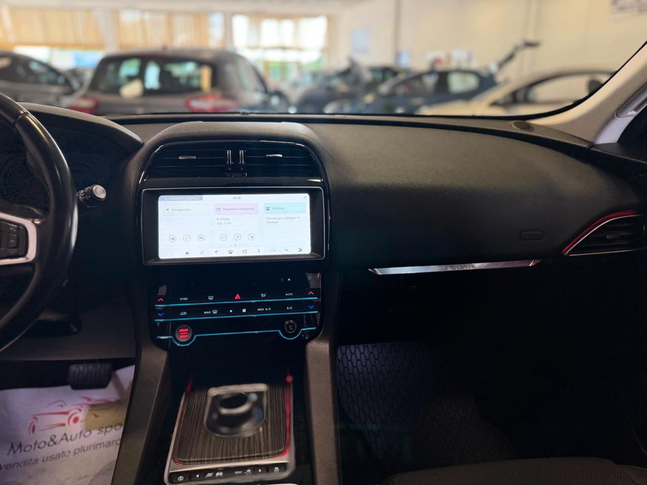 Jaguar F-Pace 2.0 D 240 CV AWD aut. R-Sport
