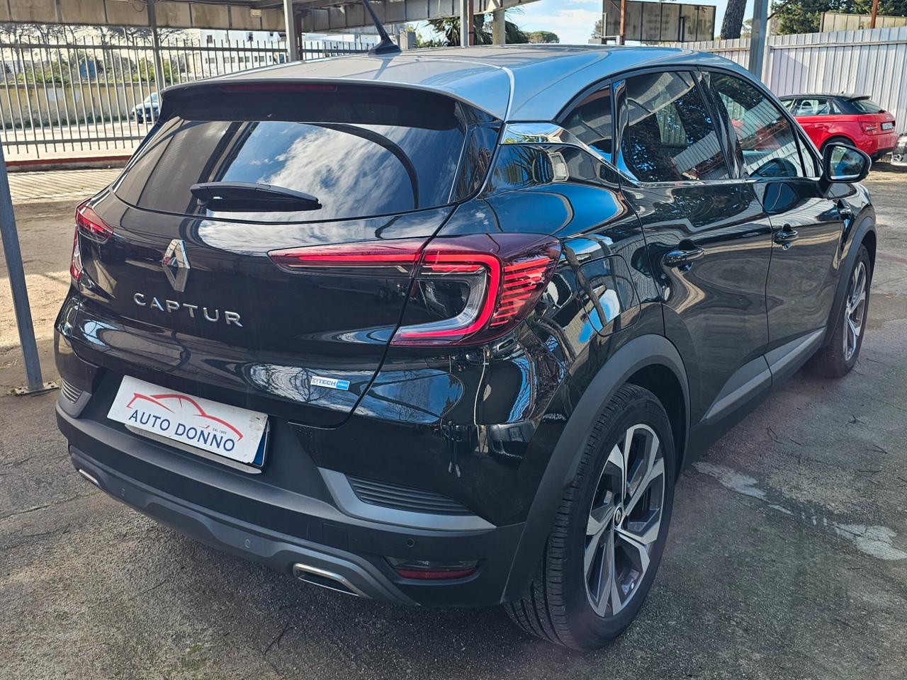 Renault Captur Full Hybrid E-Tech 145 CV RS Line