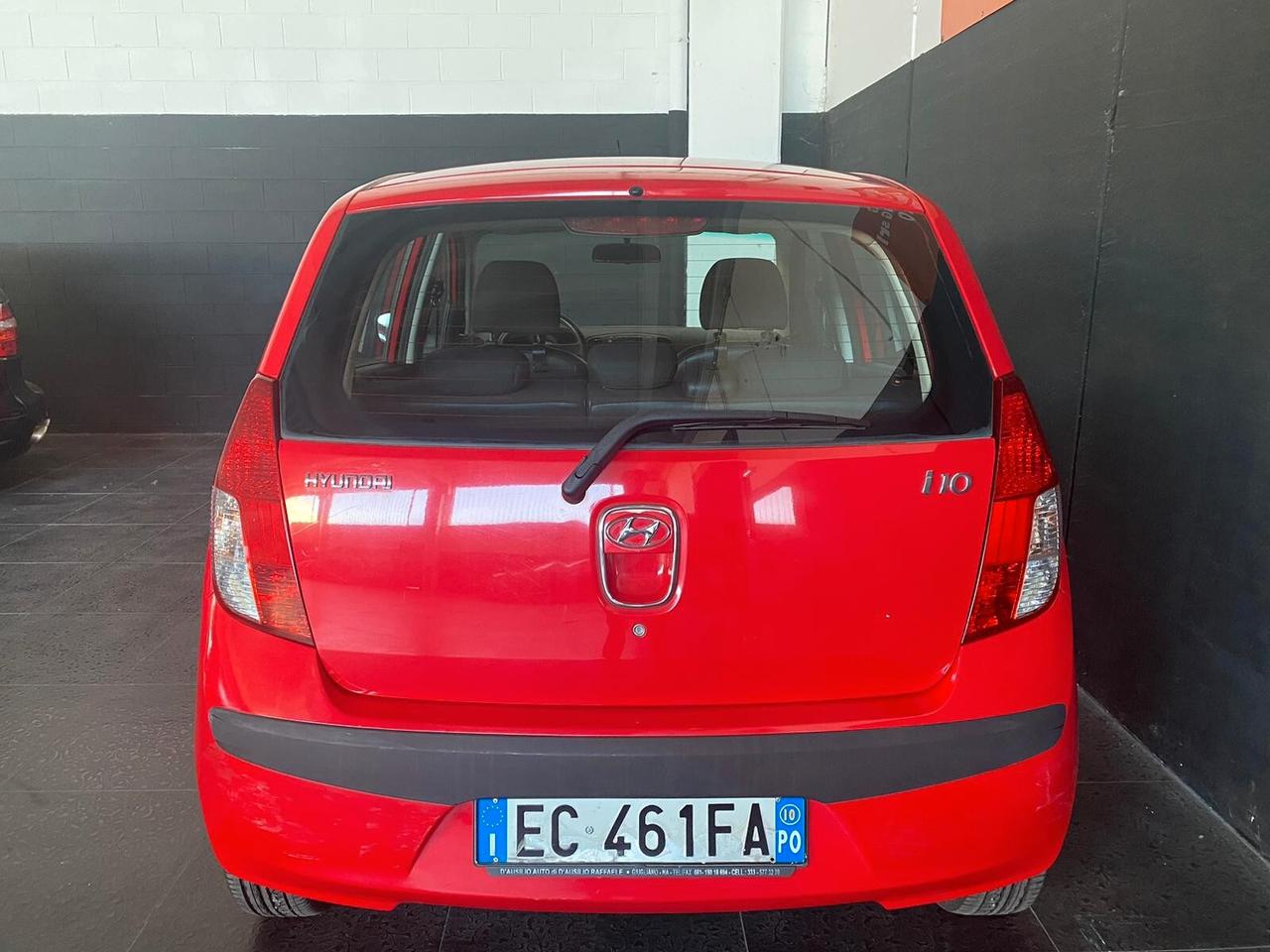 Hyundai i10