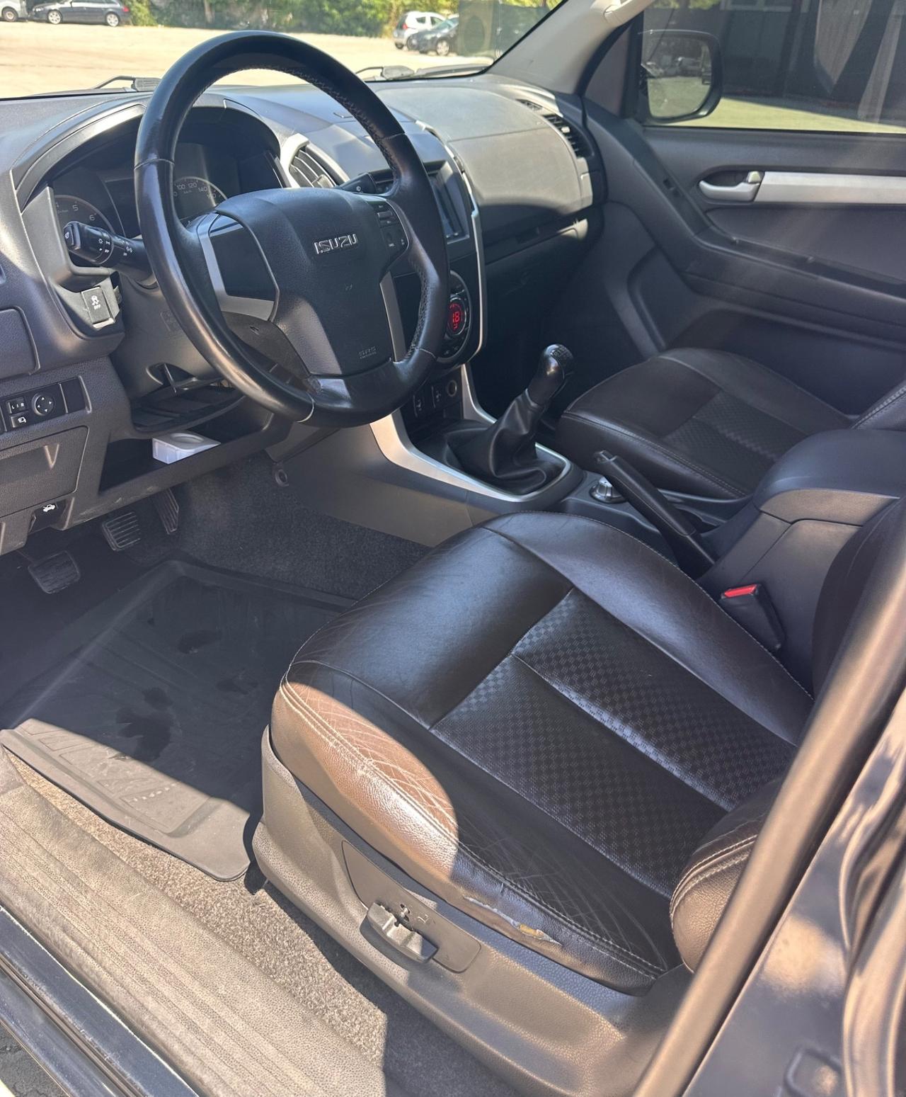Isuzu D-Max 2.5 Tdi 163cv Crew Cab Quasar 4WD 2014