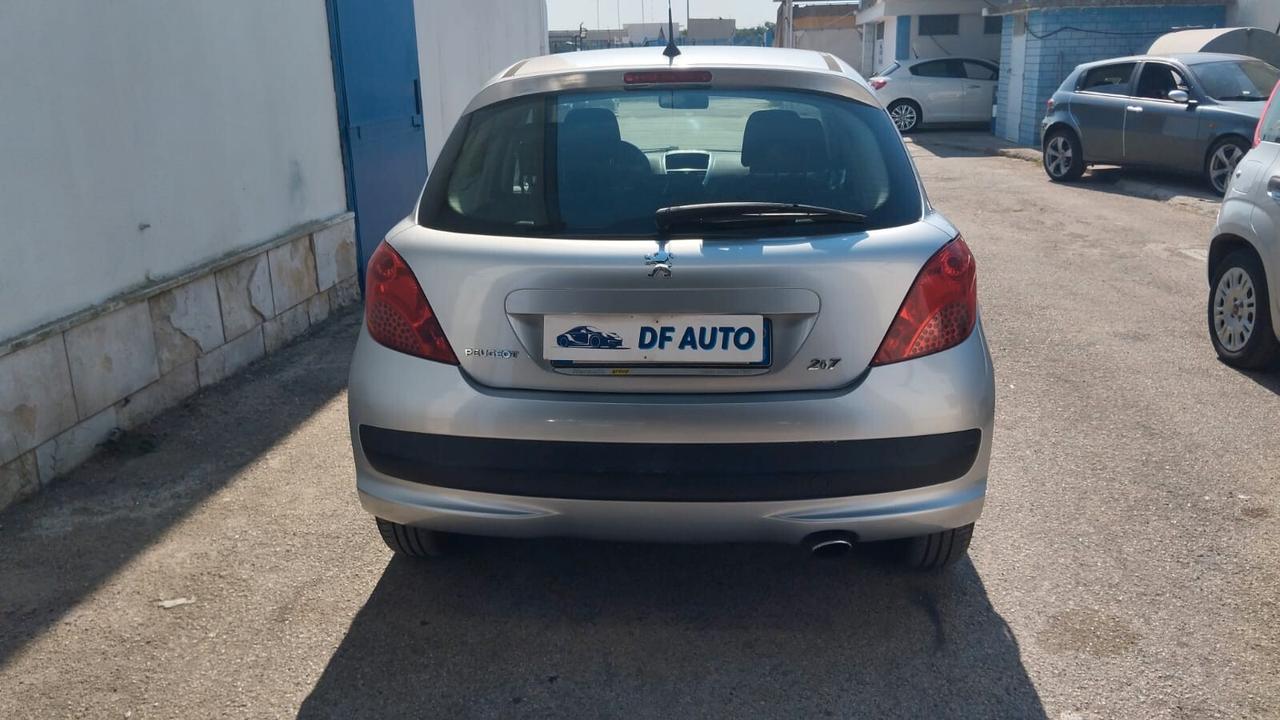 Peugeot 207 1.4 VTi 95CV 5p. ONE Line