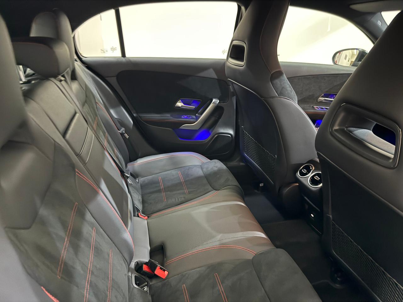 Mercedes-benz A 200 d Automatic AMG Line Advanced Plus