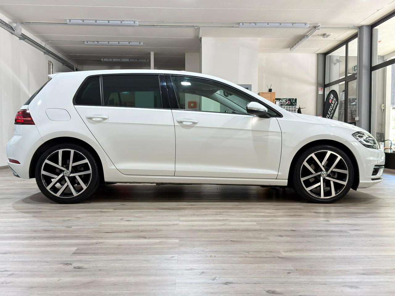 VOLKSWAGEN GOLF 2.0TDI 150CV DSG HIGHLINE 5p