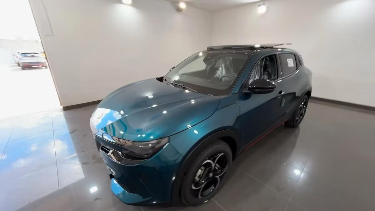 Alfa Romeo Junior 1.2 136 CV Hybrid eDCT6 Speciale KM0