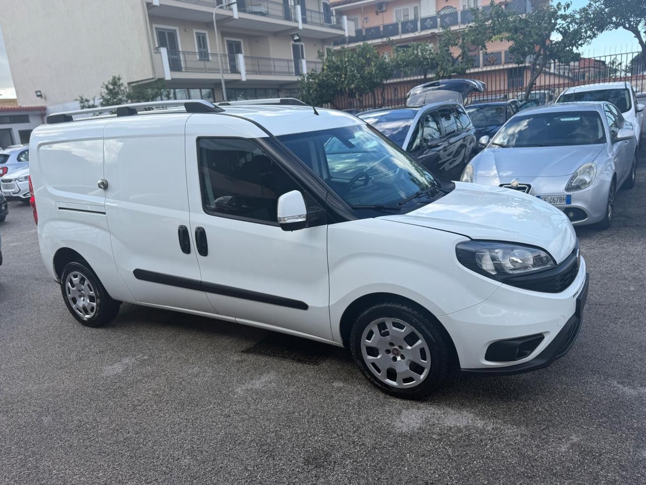 Fiat Doblo Doblò 1.6 MJT 120CV S&S PL-TN Cargo Maxi Lounge