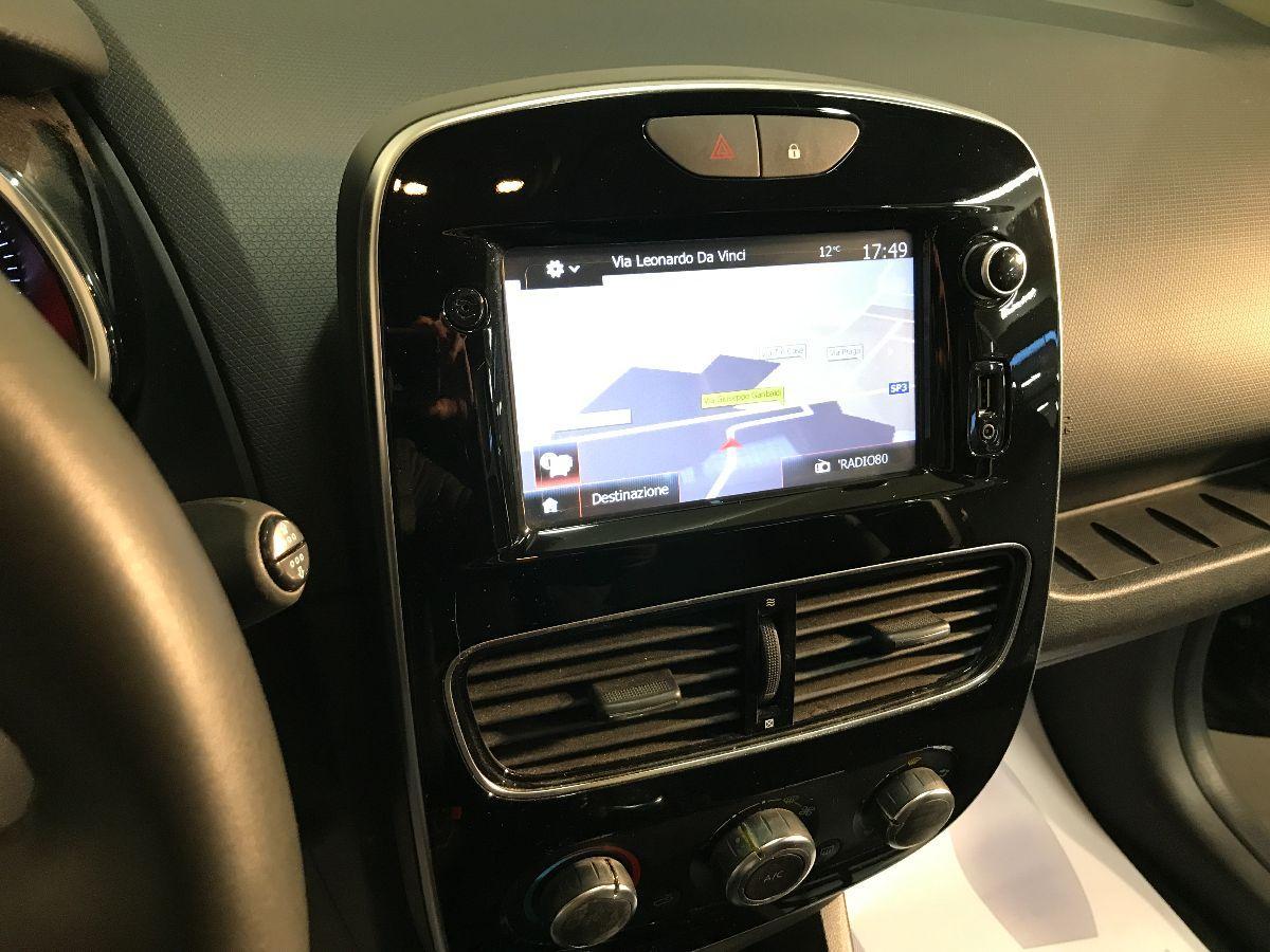 RENAULT Clio 1.2 75 CV 5p. Duel