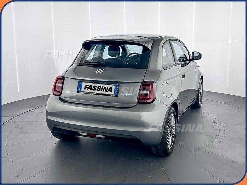 FIAT 500 500e Berlina 42 kWh berlina
