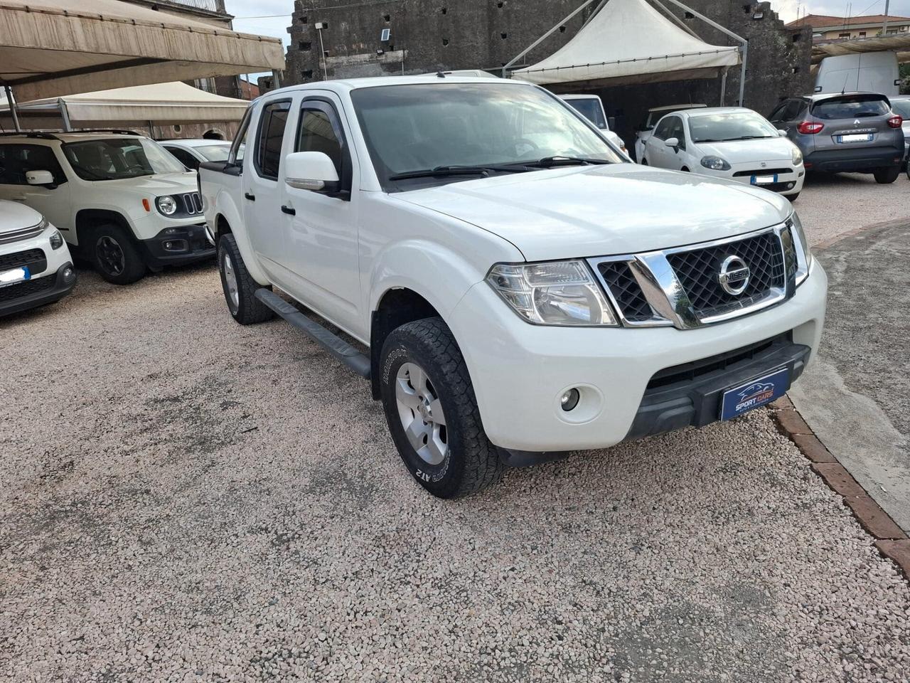 Nissan Navara 2.5 dCi 190CV 4 porte Double Cab XE