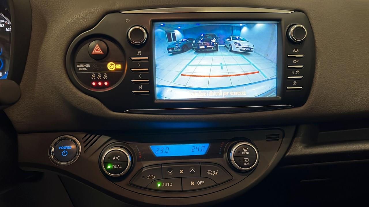 Toyota Yaris 1.5 Hybrid 5 porte Business - 2019