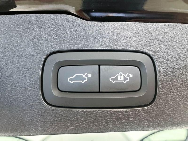 Volvo V60 V60 B4 (d) 197CV GEARTRONIC PLUS DARK