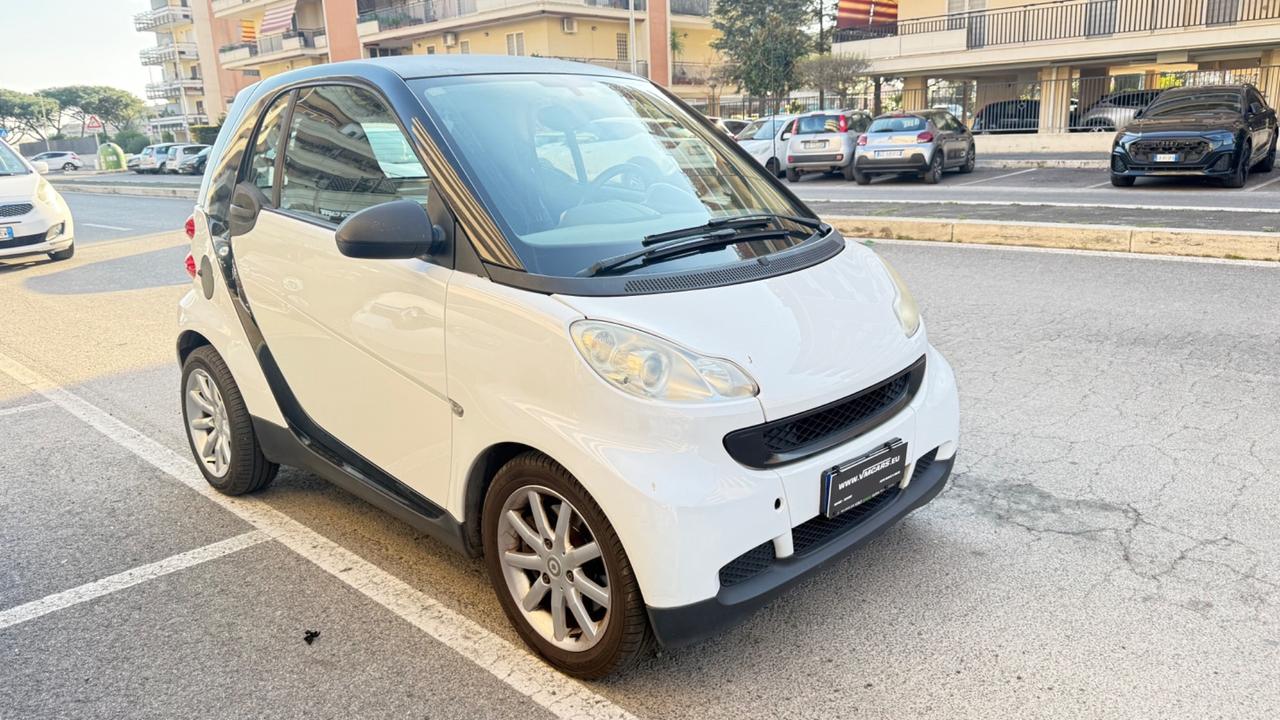 Smart ForTwo 1000 52 kW coupé passion LED PDC CERCHI 15
