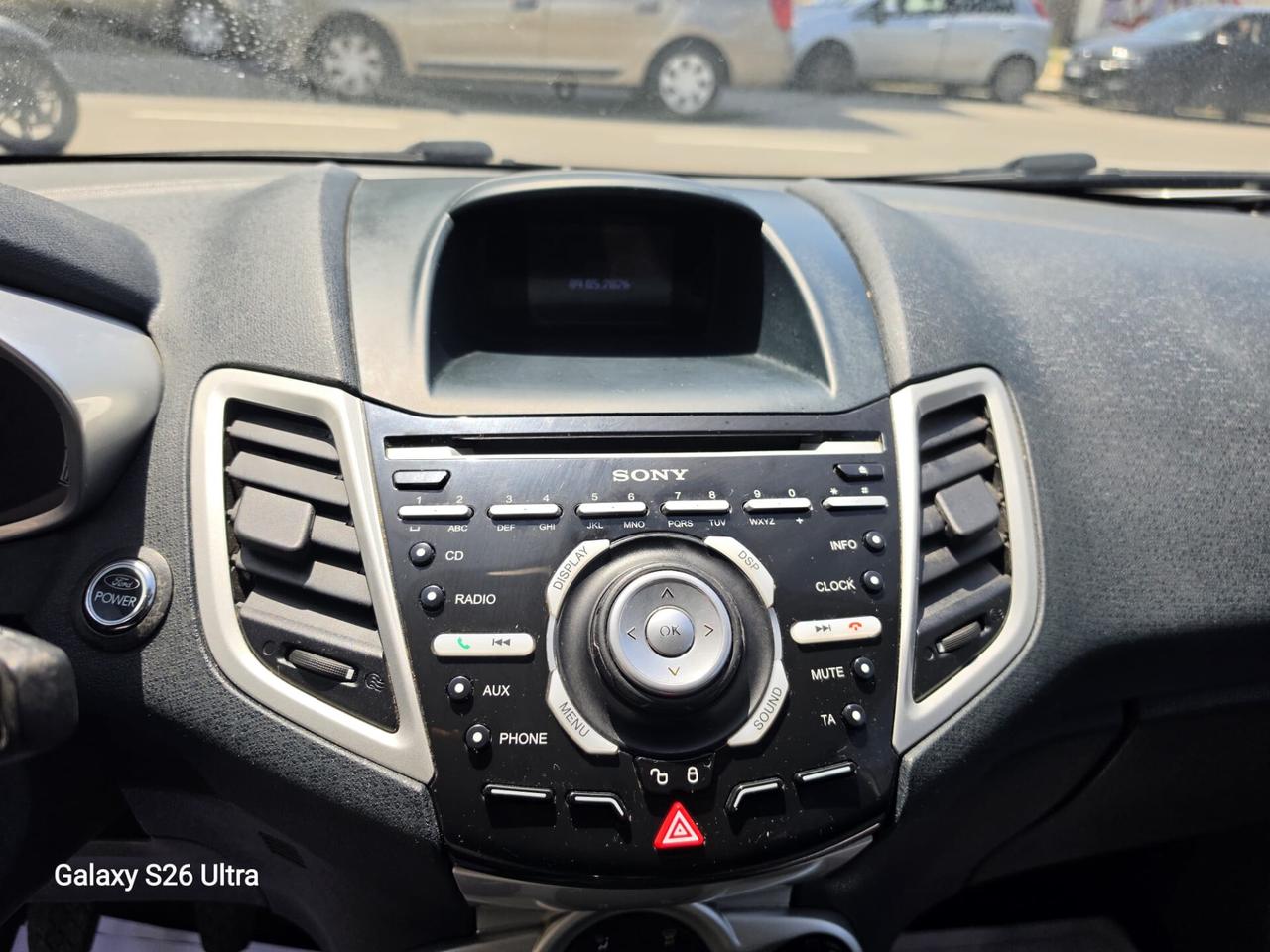 Ford Fiesta 1.4 TDCi DIESEL TITANIUM - ANNO 05/2012 - NEOPATENTATO