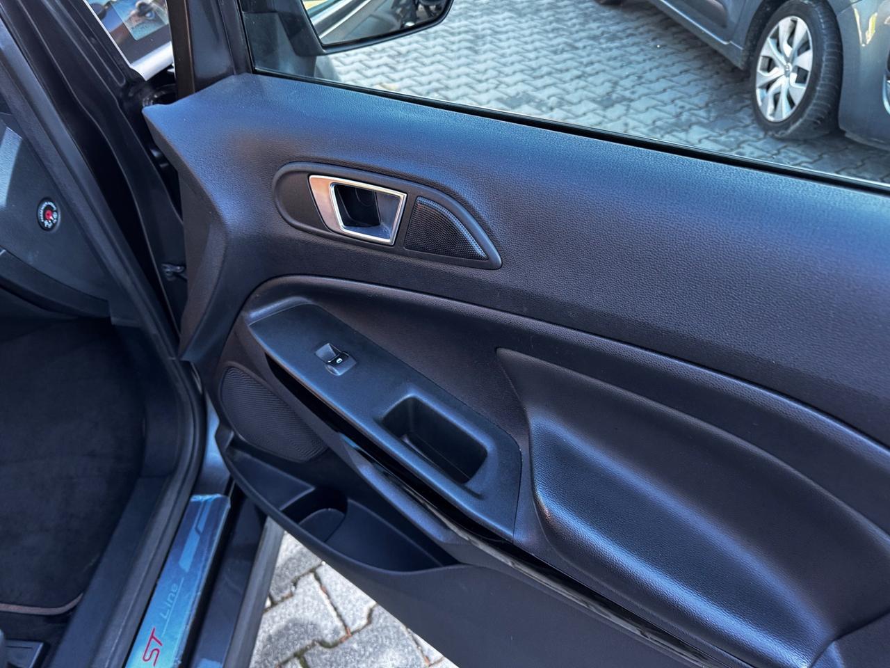 Ford EcoSport 1.0 EcoBoost 100 CV ST-Line Black Edition