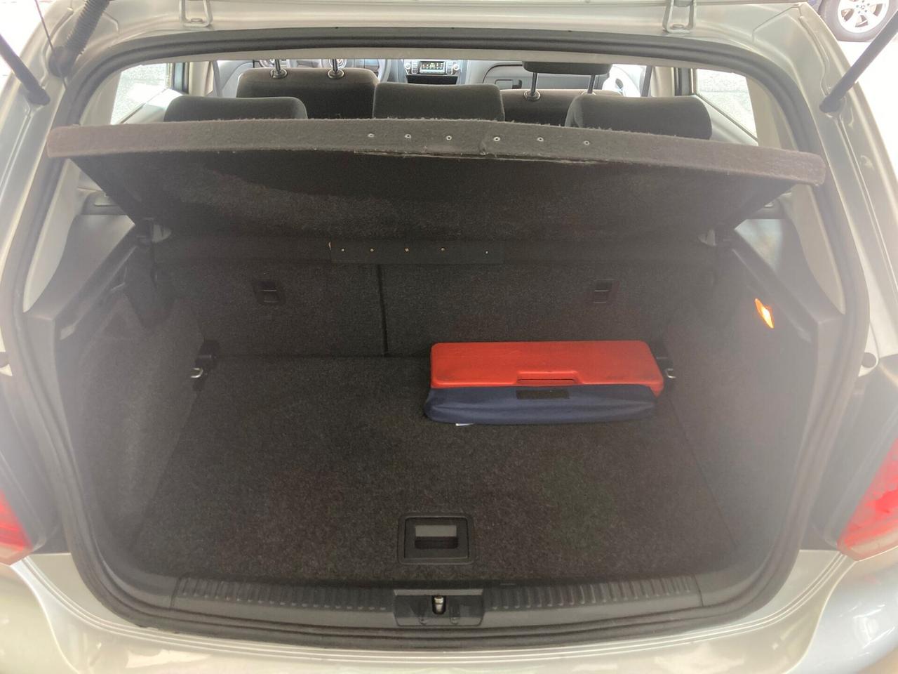 Volkswagen Polo 1.2 TDI -X NEOPATENTATI- 12\2012